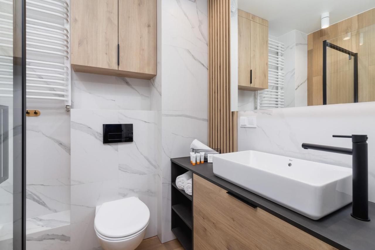 Deluxe Studio Cracow Arianska By Noclegi Renters كراكوفيا المظهر الخارجي الصورة