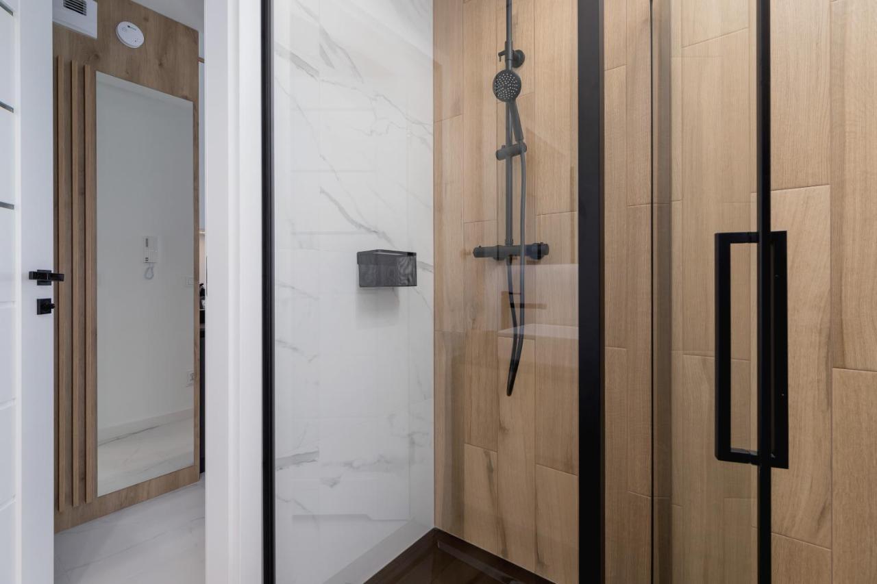 Deluxe Studio Cracow Arianska By Noclegi Renters كراكوفيا المظهر الخارجي الصورة