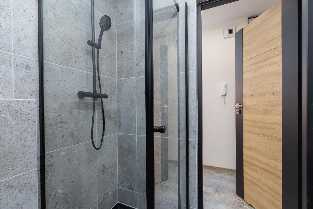 Deluxe Studio Cracow Arianska By Noclegi Renters كراكوفيا المظهر الخارجي الصورة