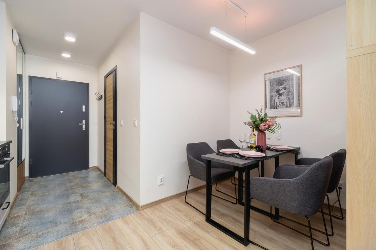 Deluxe Studio Cracow Arianska By Noclegi Renters كراكوفيا المظهر الخارجي الصورة
